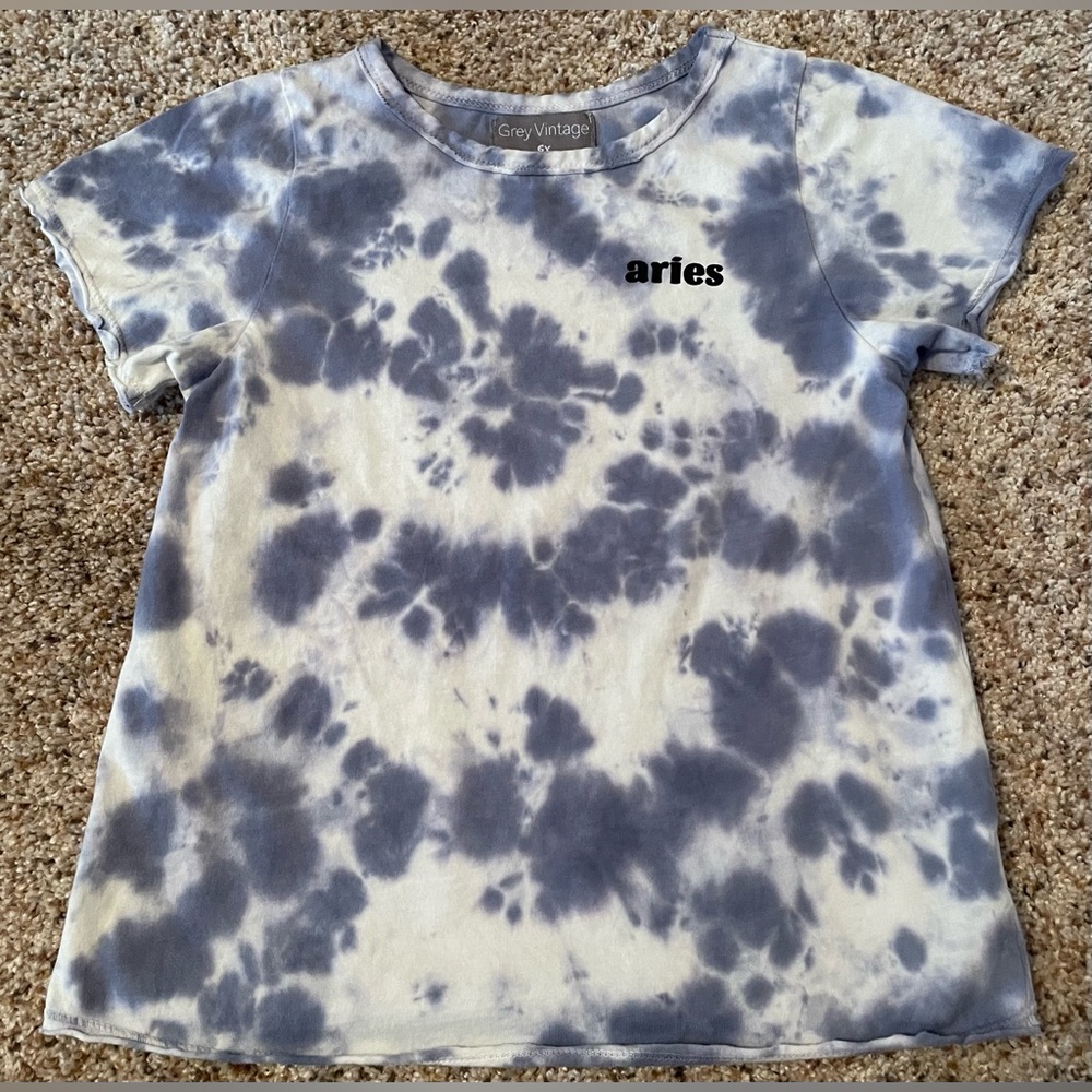 EUC Grey Vintage by Miki Miette “Aries” Tee in Size 6